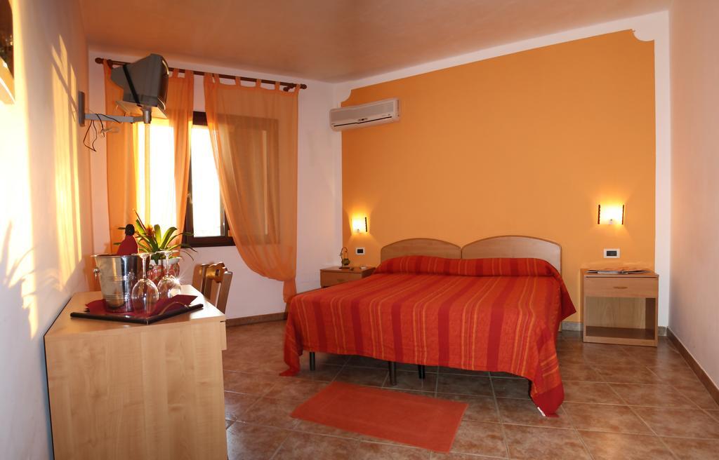 Hotel Belvedere LMP Стая снимка